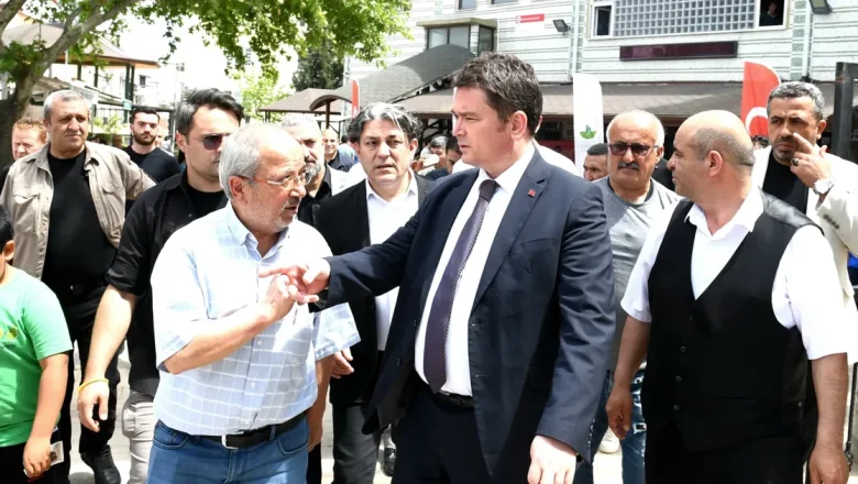 Bursa Osmangazi’de Başkan Aydın Güneştepe sakinleriyle buluştu