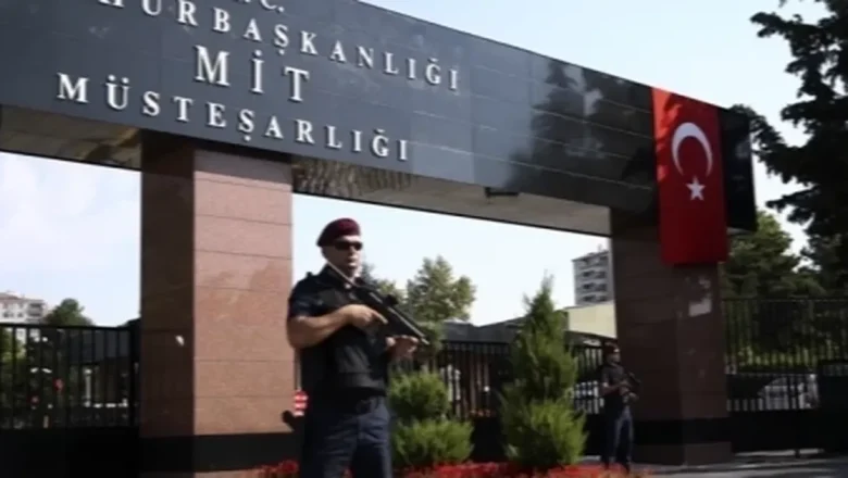 MİT suçüstü yakaladı! Sahte baz istasyonu kurmaya çalıştılar